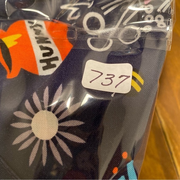 Disney Winnie The Pooh Scrub Top Women’s‎ Size Medium Cotton Pullover - Picture 8 of 8